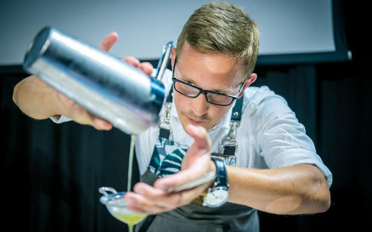 Bartender Moments by Günther Strobl - The Cocktail